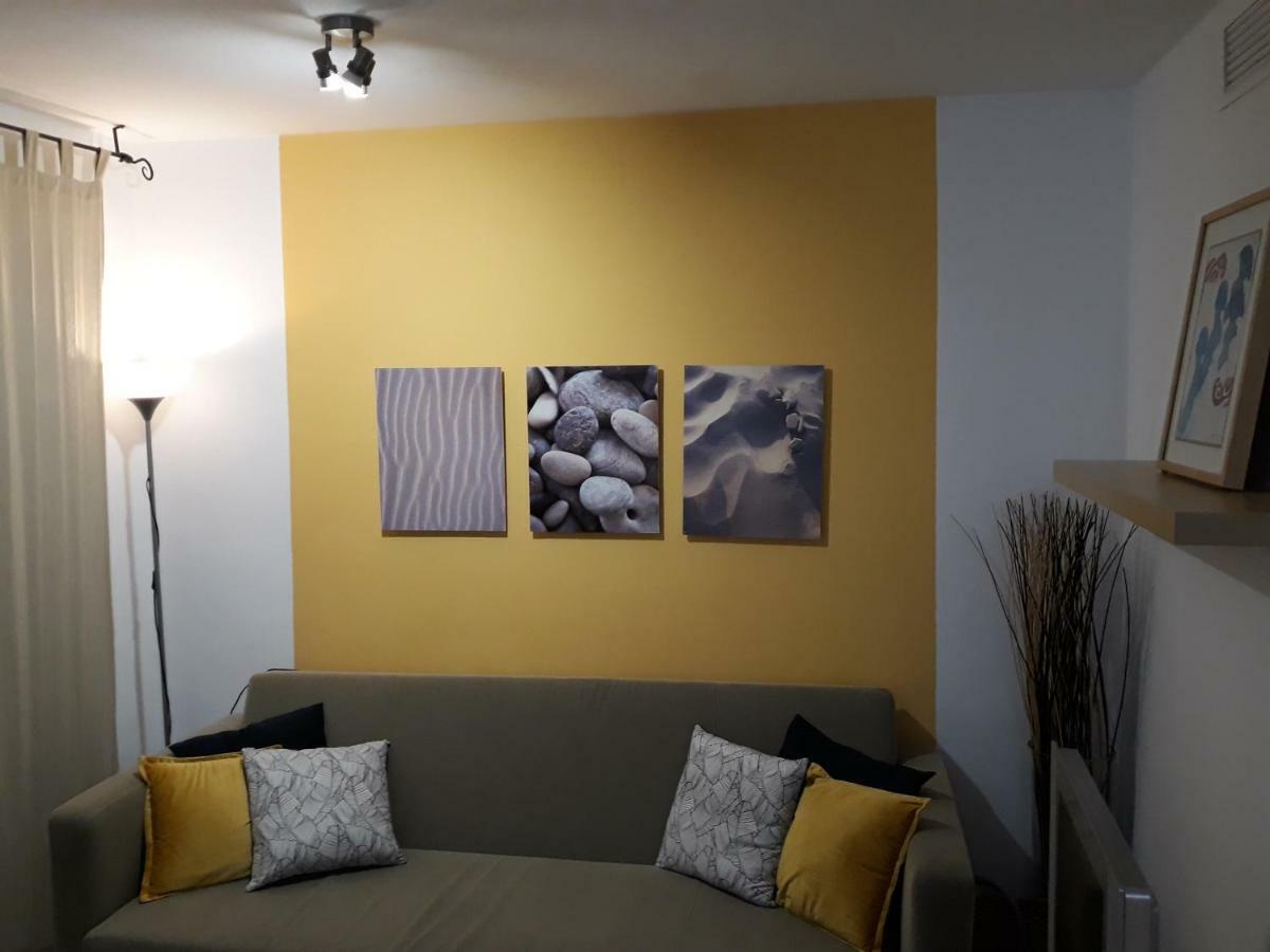 Апартаменти Apartamento Piedra Los Roncadores 2 Карбонерас Екстер'єр фото